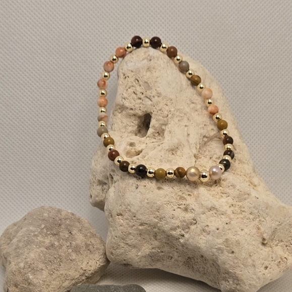 Stretchy bracelet - Picture 9 of 13